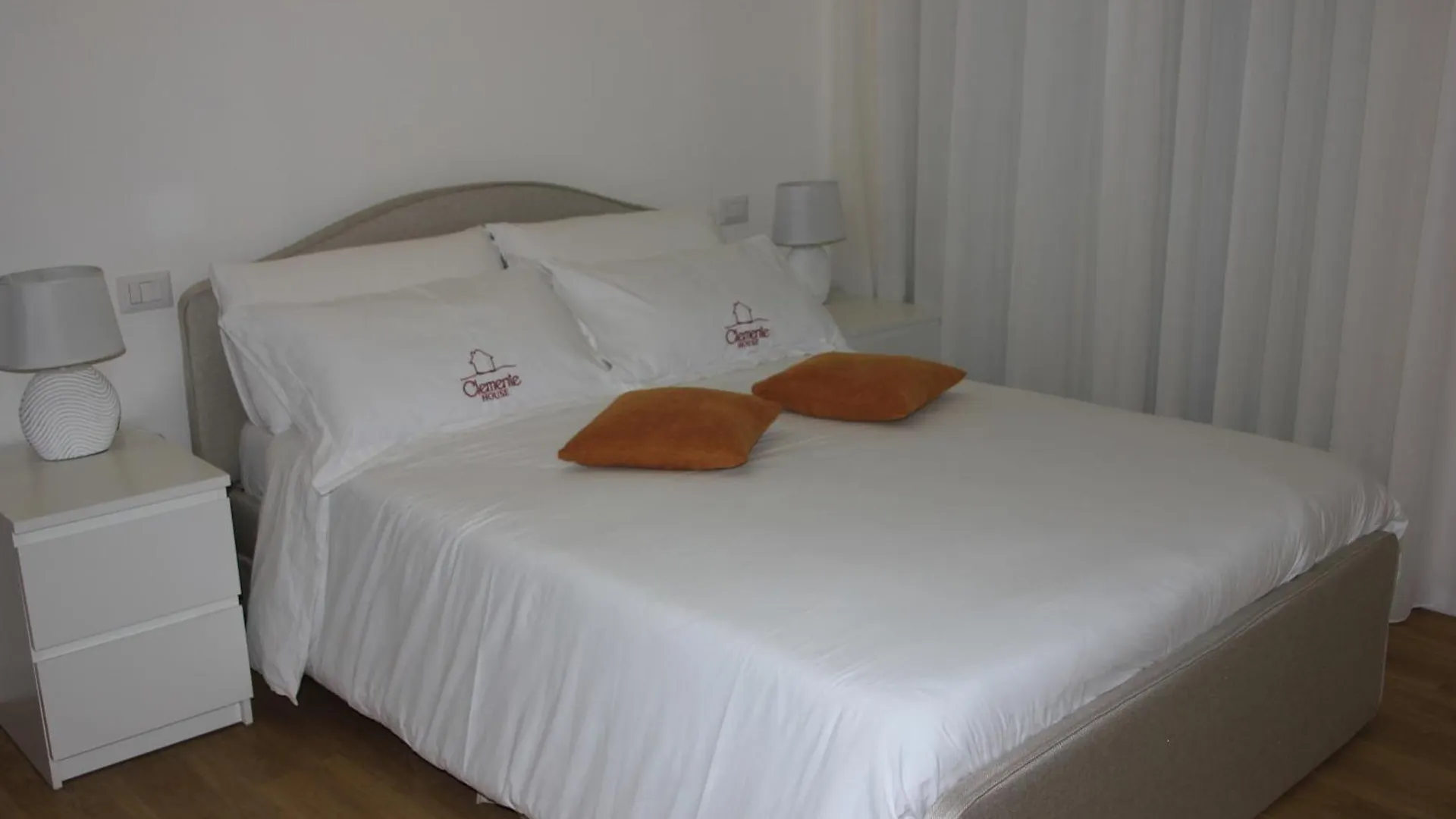Apartment Clemente House Catania Centro Suite! Italy
